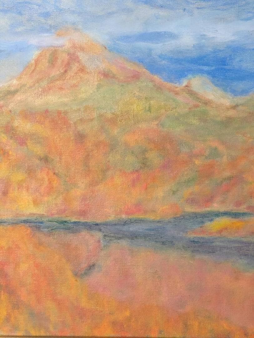 【真作】絵画　油彩8号　秋彩の山並み　柔らかな筆致が描く湖畔の風景画　Y105