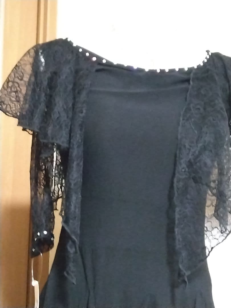 社交ダンス用黒ドレス 、レースショール付き、新品未使用、フリー