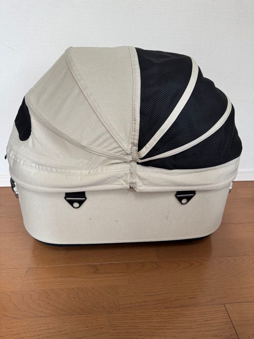 AIRBUGGY ペットカート　DOME3 ラージ　アーバンホワイト