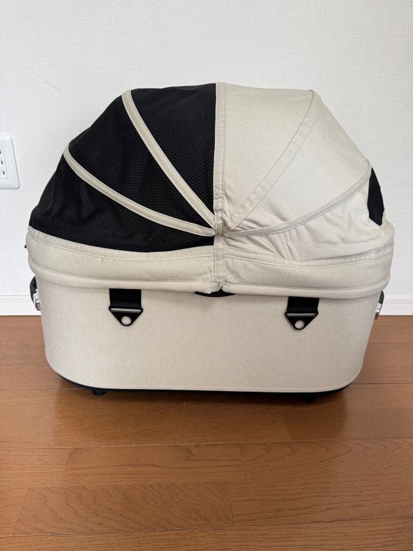 AIRBUGGY ペットカート　DOME3 ラージ　アーバンホワイト