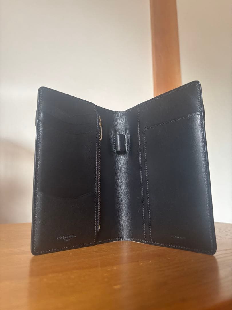 PELLE MORBIDA パスポートケース