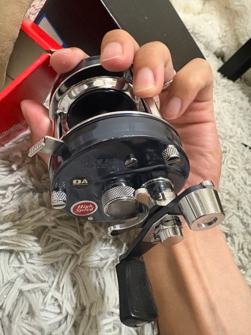 ABU Ambassadeur 5500C ベイトキャスティングリール