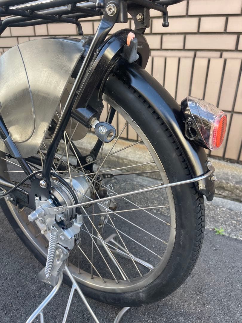 「前カゴ付き」20インチパナソニック電動アシスト自転車です。