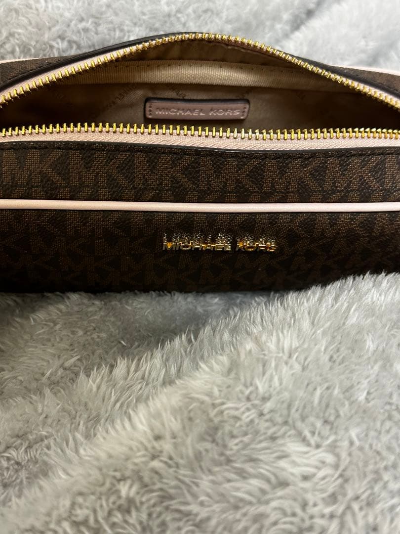 MICHAEL KORS ペンシルケース