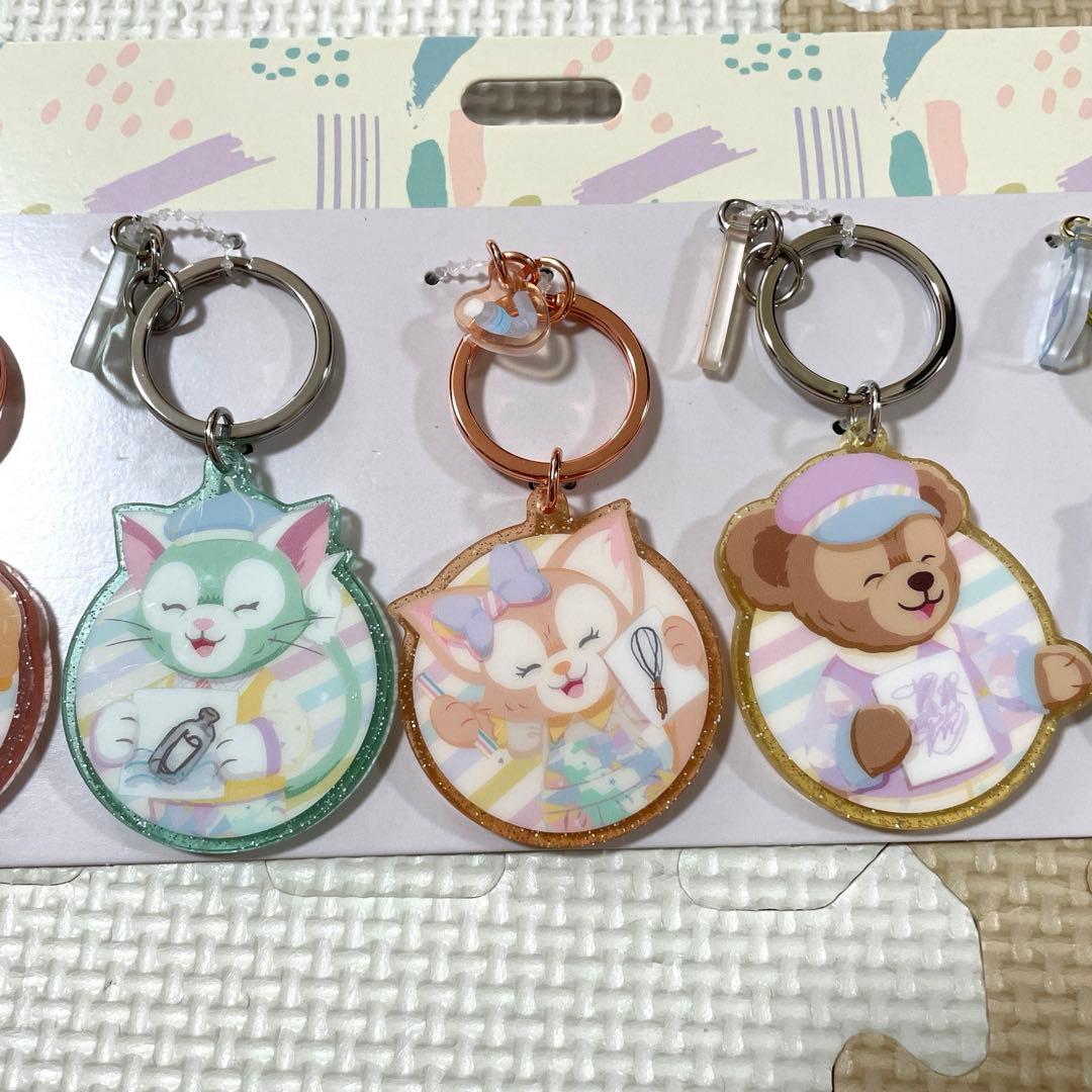 香港ディズニー　ダッフィー フレンズ　リーナベル　キーチェーン　7個セット