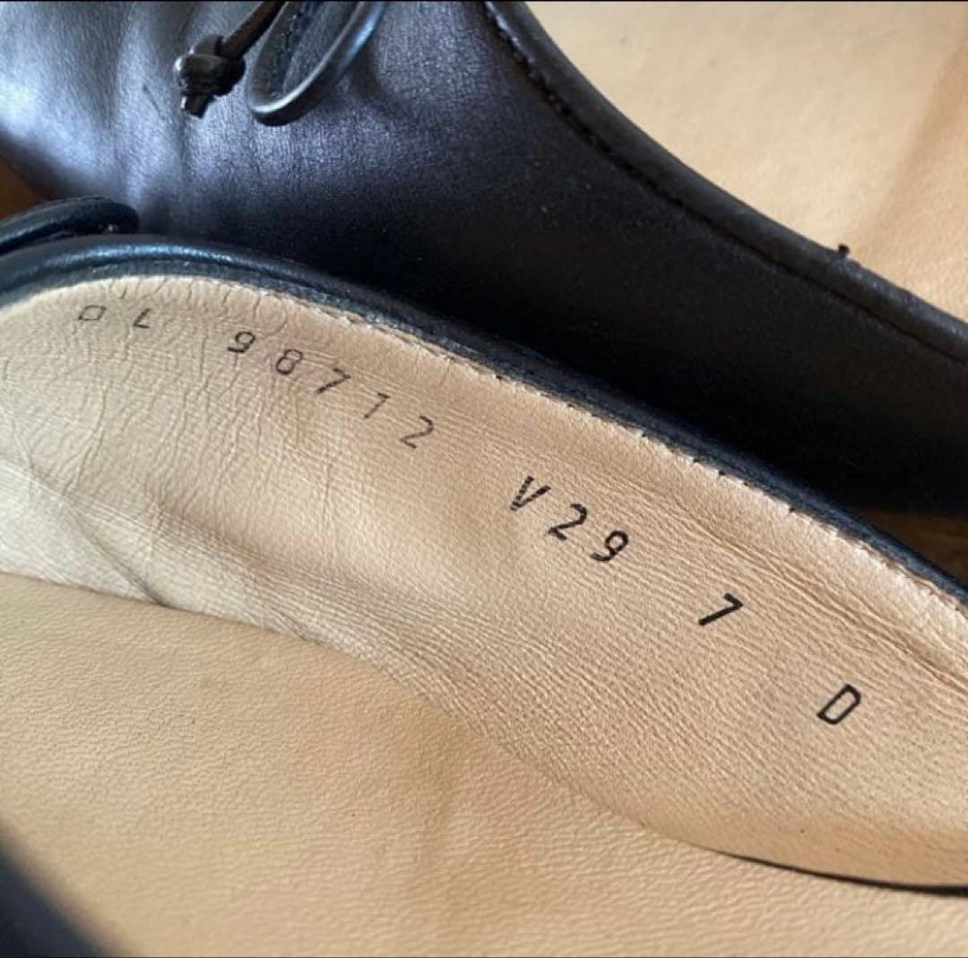 フェラガモ　バレエシューズ