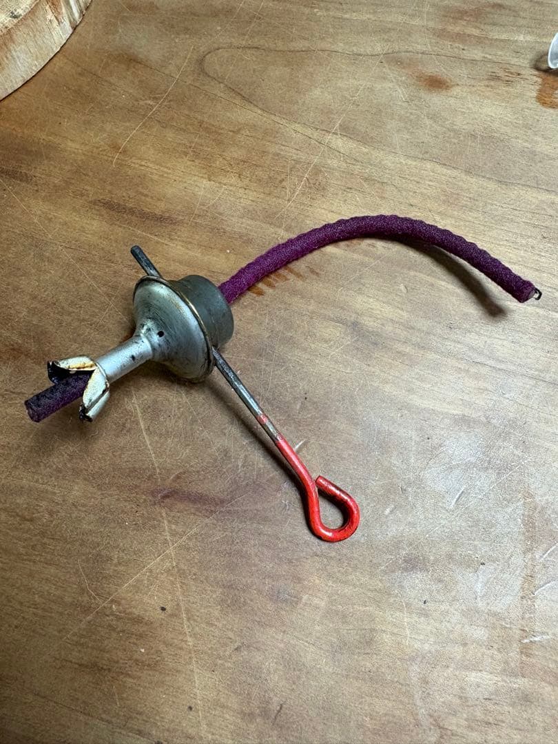 オイルランタン　レッドグローブ　エンバリー・マン社製No.40 DIETZ