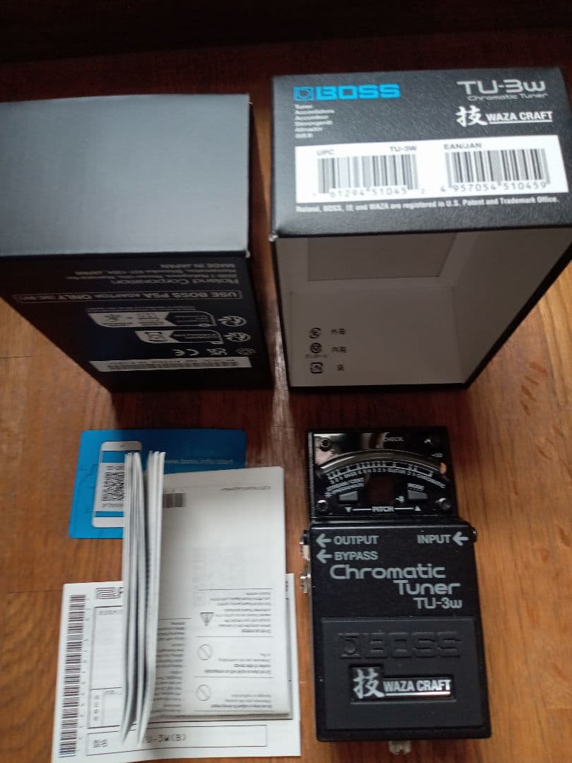 BOSS TU-3w　新古品、元箱、取説付き！