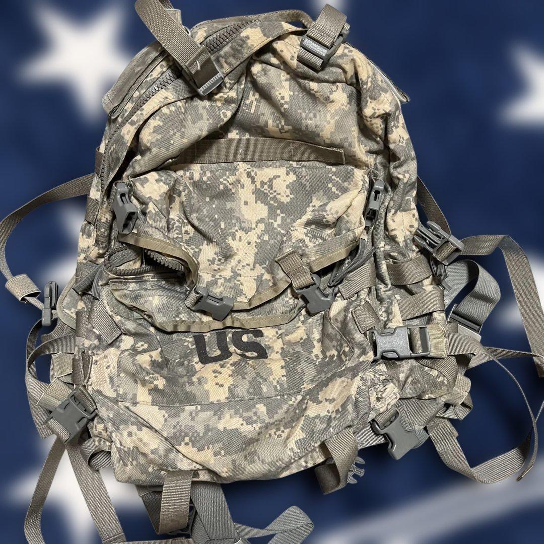 実物 USED 米軍MOLLE II アサルトパック ACU（UCP）