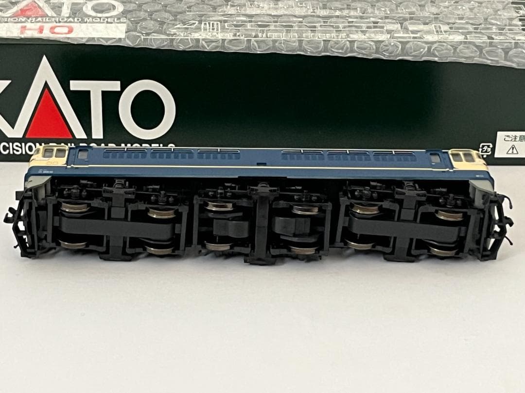 KATO HOゲージ 1-303 EF65 500番台 特急色 パーツ一部使用