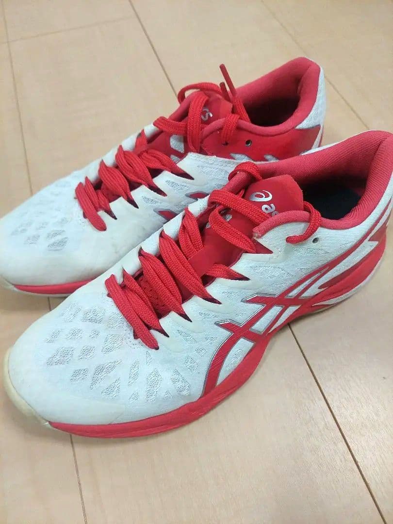 【美品】23.5 ASICS バレーボールシューズ V-swiftFF 2
