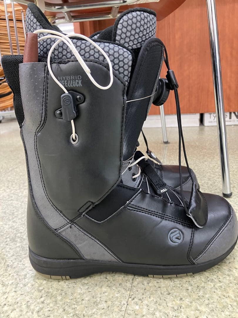 めろ［FLOW TRACE スノーボードブーツ ブラック］