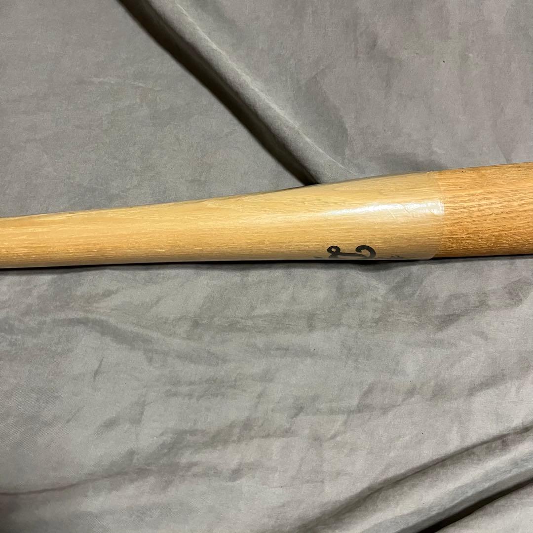 中日ドラゴンズ　立浪和義サイン入り木製バット