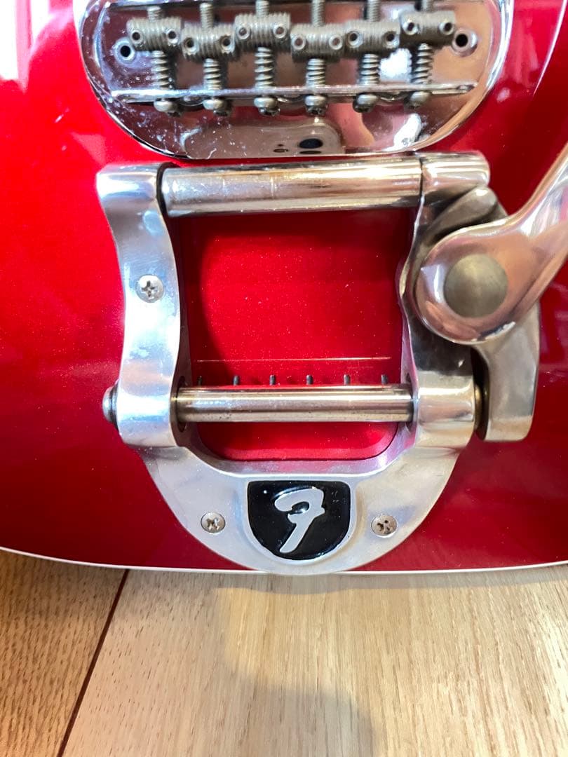 Fender Japan フェンダーテレキャスター　ギター ビグスビー 赤