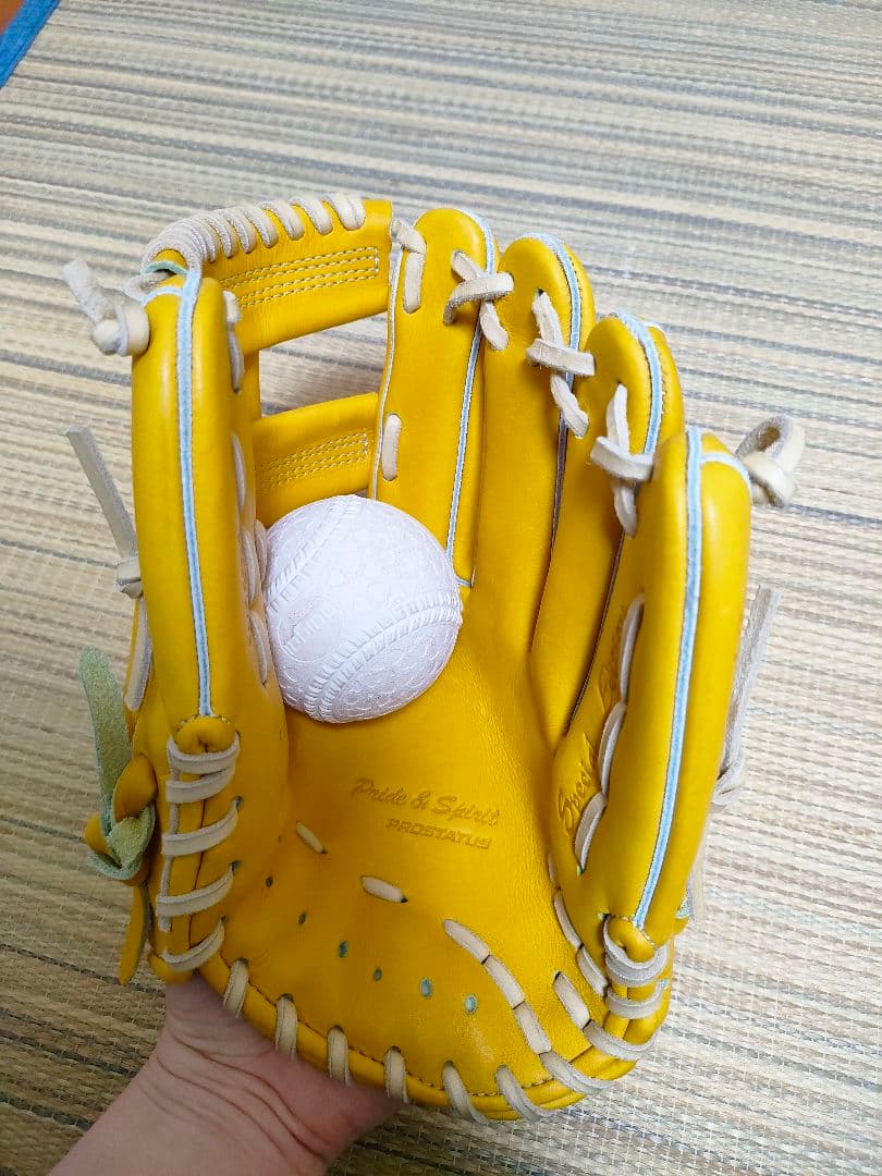 ZETTプロステイタスSE　軟式用グローブ（吉川尚輝モデル）