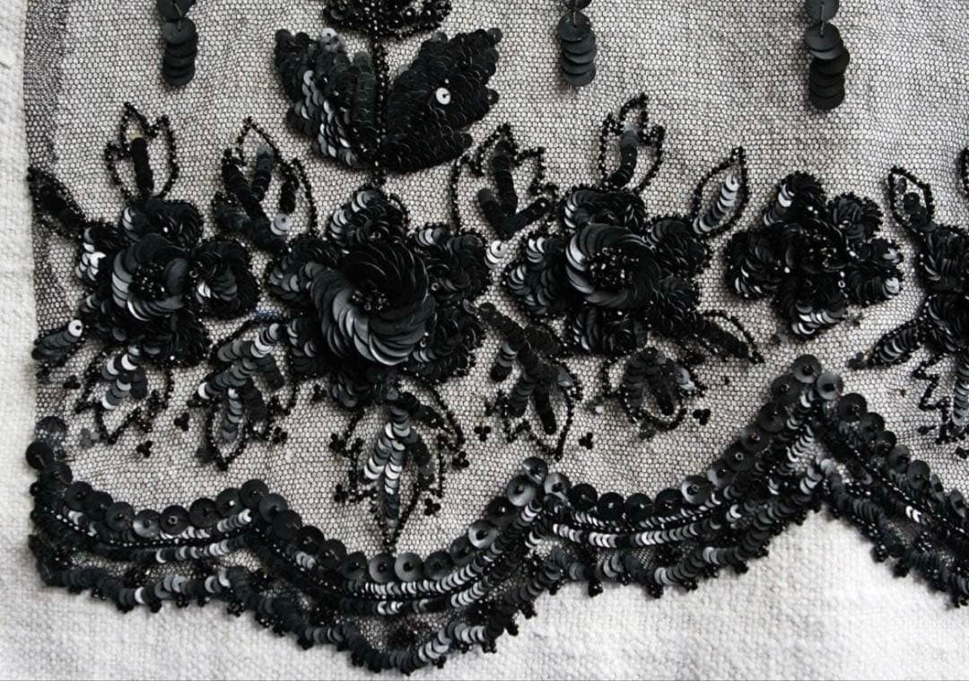 フランスアンティーク　オートクチュール刺繍 リュネビル刺繍　ピース　希少