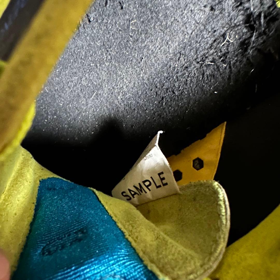 アグエロ　実使用スパイク　マンチェスターシティ　アルゼンチン代表　引退　プーマ