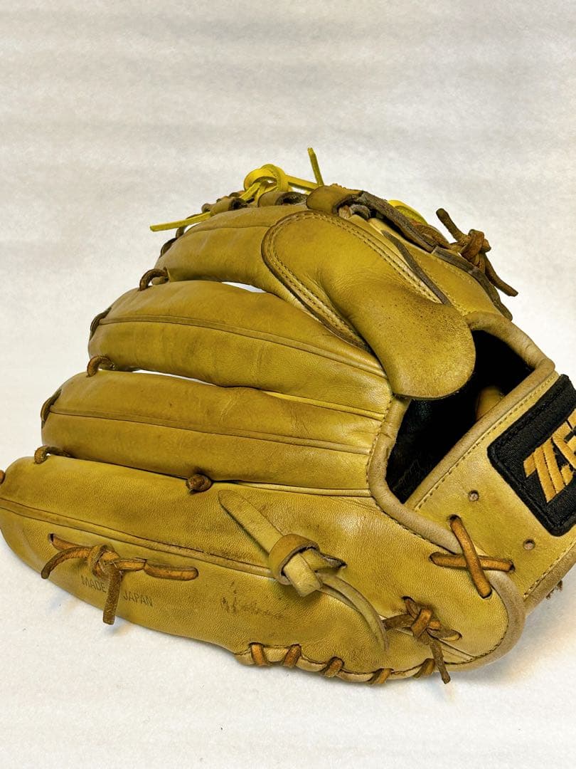 ★硬式用・投手★ ZETT プロステイタス ピッチャーグローブ オイルメンテ済