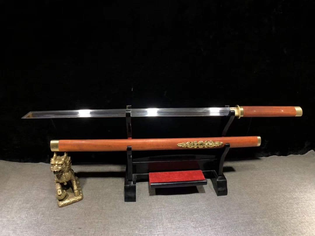 古兵器   武具　刀装具　日本刀　模造刀 唐刀棍刀 横刀  直刀