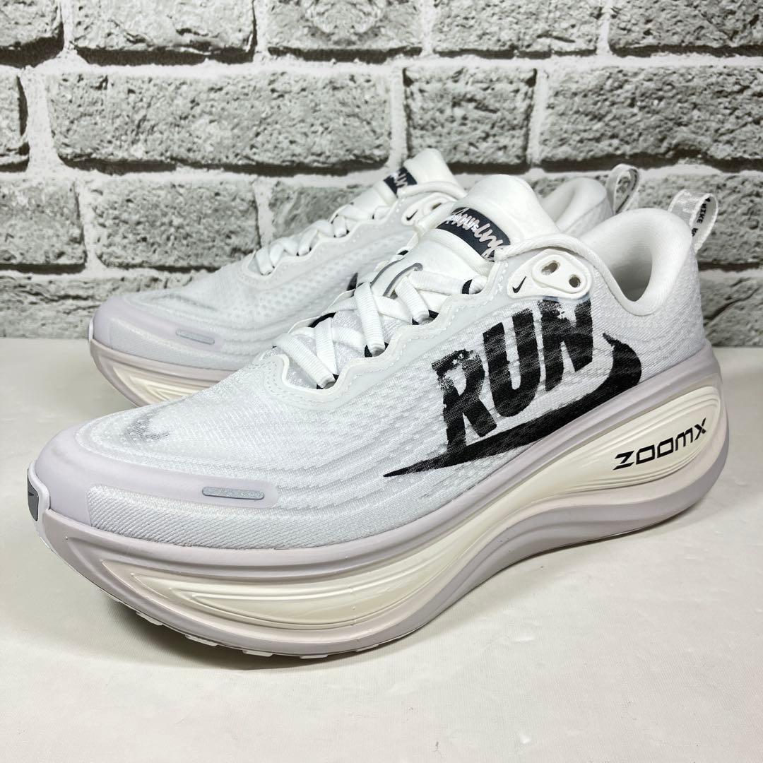 NIKE ボメロプラス ラン 24.5cm IH2268-100 ホワイト