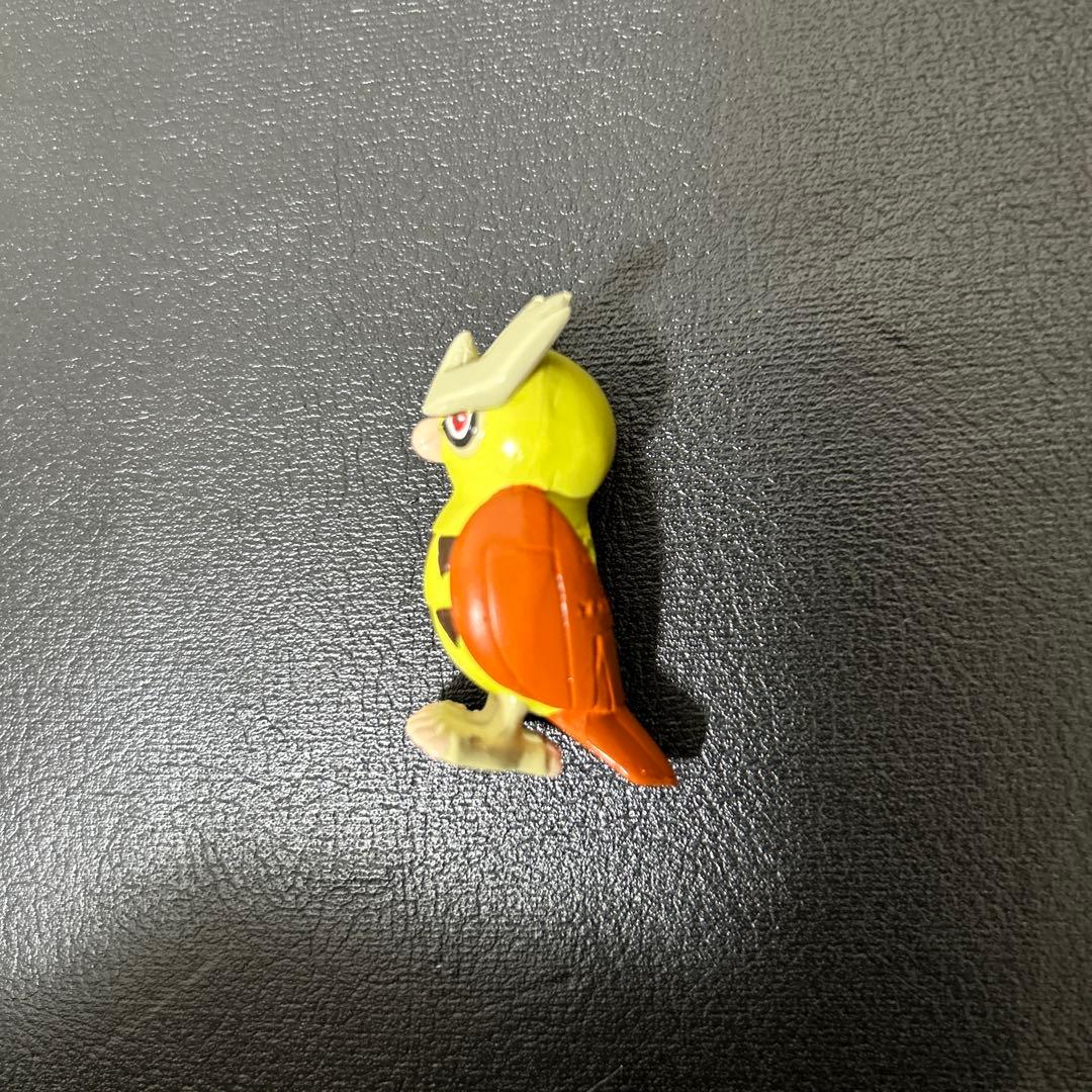 ポケモン モンコレ ヨルノズク 色違い