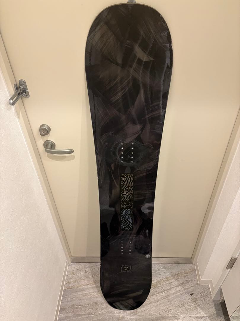 salomonスノーボード（ビンディング付）149
