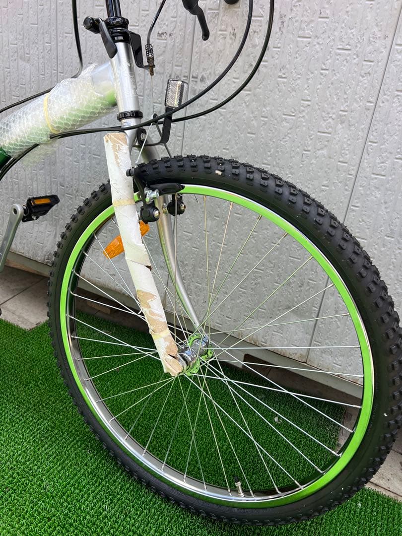 MOUNTAIN 折りたたみ自転車　26インチ