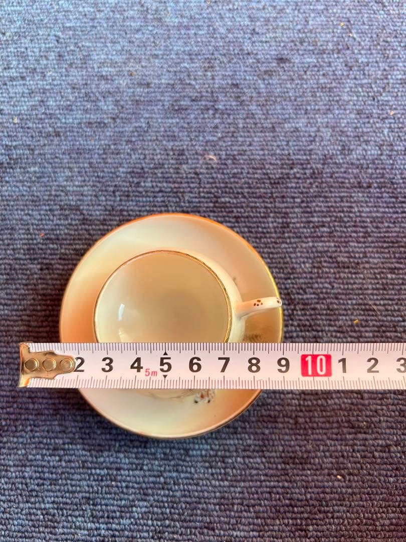 964  明治期　英国里帰り品　色絵陽刻美人富士文卵殻手　カップ＆ソーサー