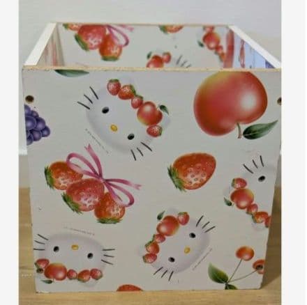 激レア！ハローキティ　フリーボックス　フルーツ柄　2002年 　サンリオ