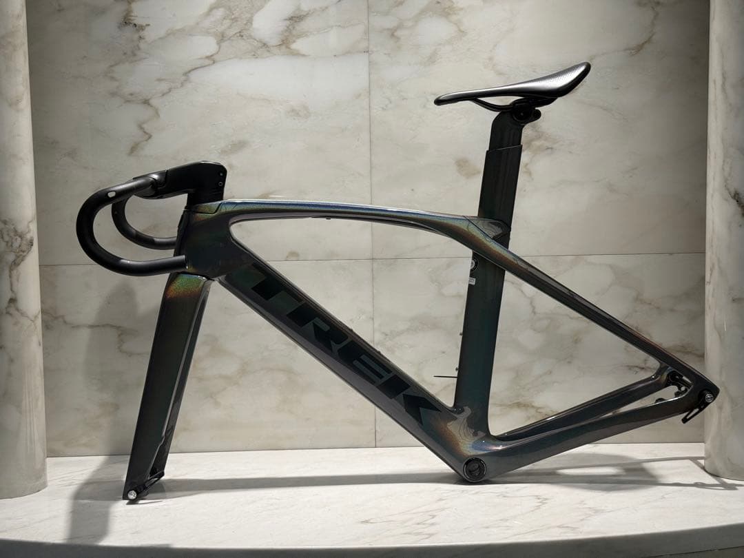 TREK MADONE SLR GEN6 フレームセット