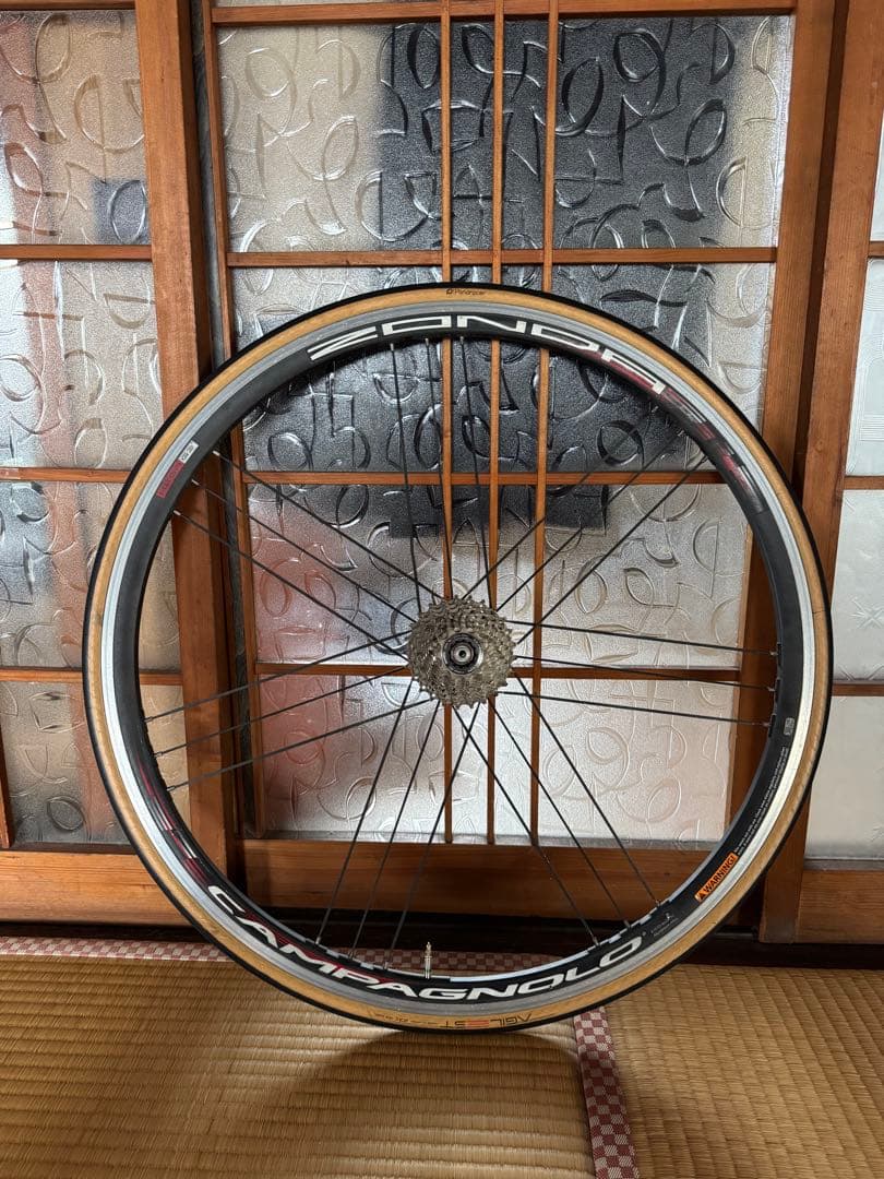 カンパニョーロ　Zonda ホイール 700 15c 後輪のみ