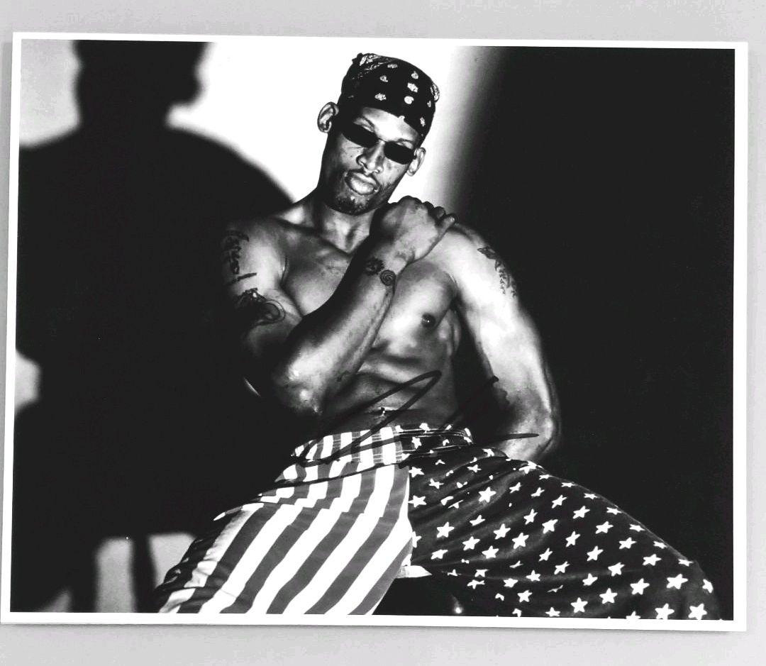 セール中…デニス・ロットマン直筆サイン入り超 特大写真…NBA ディフェンダー…