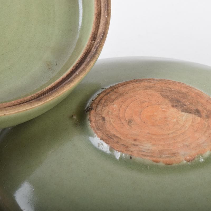 中国　龍泉窯青磁　刻花文　香合　盒子　N　7070E