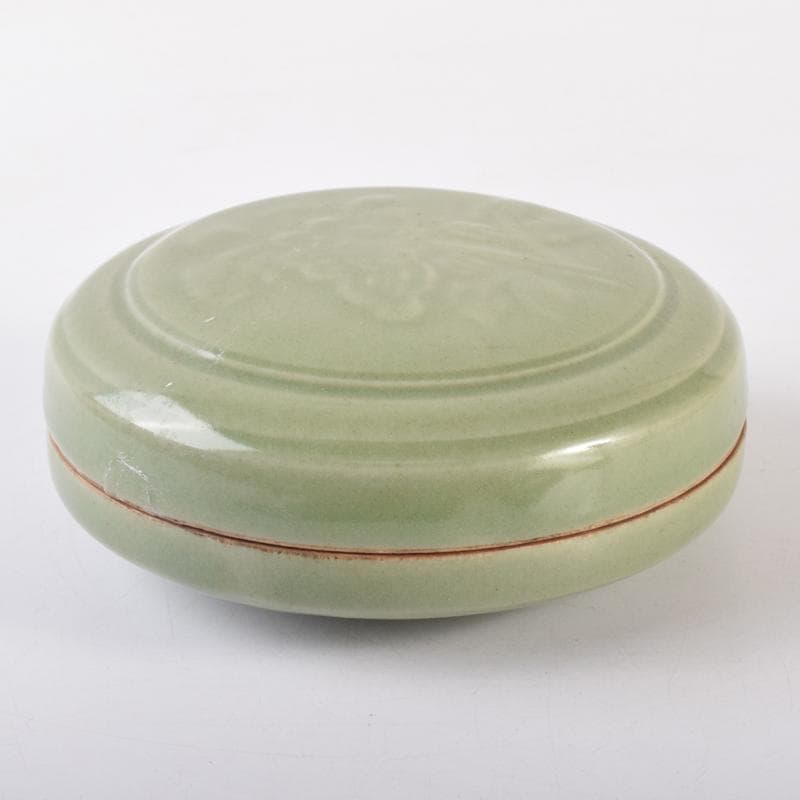 中国　龍泉窯青磁　刻花文　香合　盒子　N　7070E