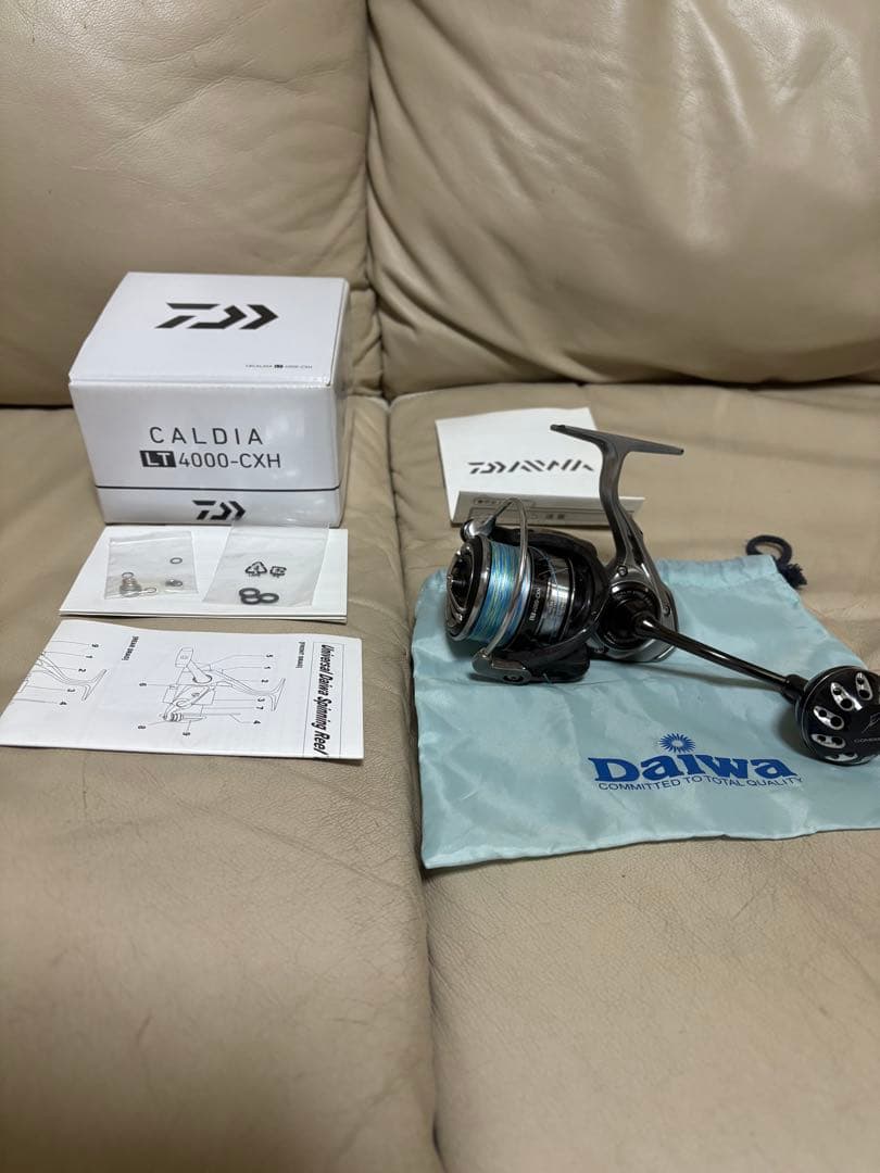 Daiwa CALDIA 4000-CXH スピニングリール