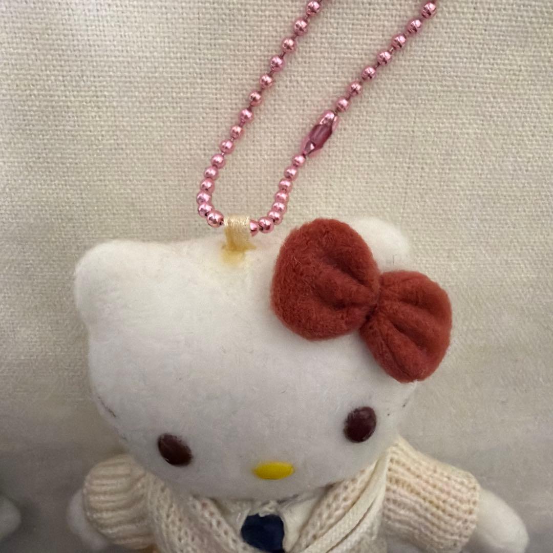 公*o様 【激レア！！！】ハローキティ 女子校生制服スタイル 私服スタイル