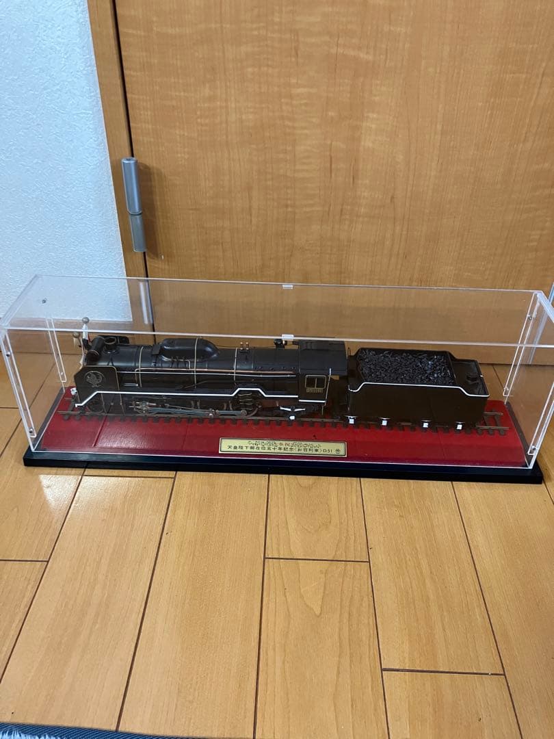 鉄道模型 昭和天皇御在位五十年記念 お召列車 D51 1/43
