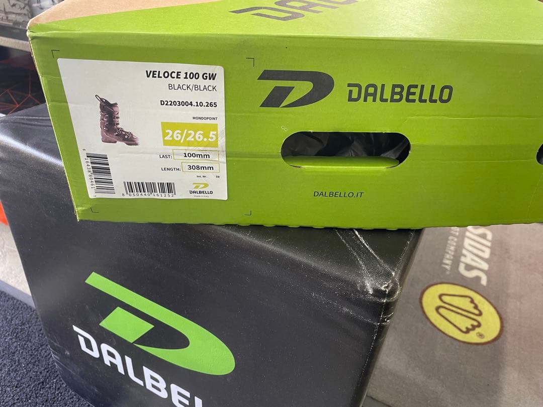 ダルベロ VELOCE 100 GW 26/26.5 22-23モデル新品未使用