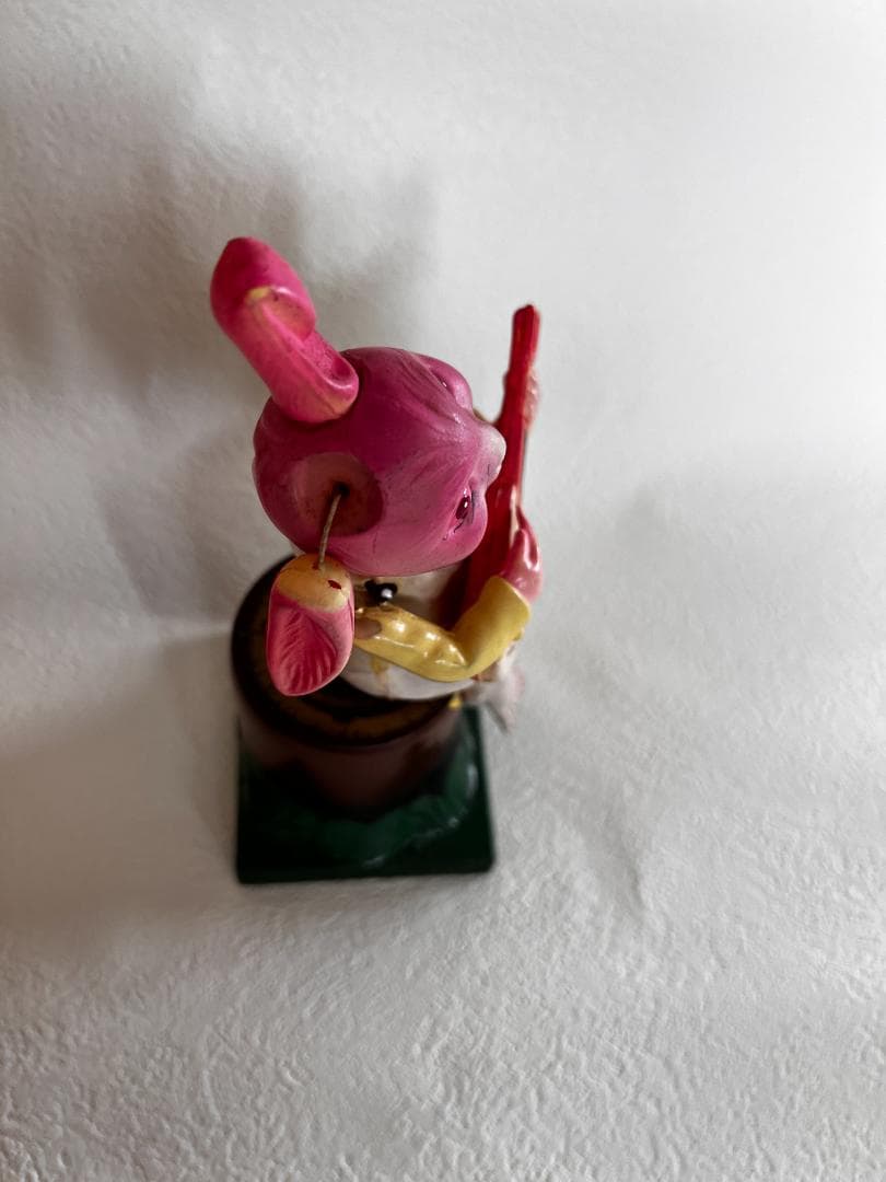 ウサギのバンジョー弾き　ゼンマイの動くおもちゃ　音も出ます　箱付