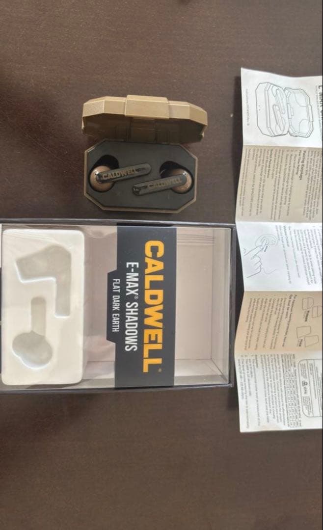 CALDWELL E-MAX SHOTS イヤホン、耳栓 充電ケース付き