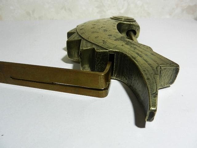 李朝（李氏朝鮮）のアンティーク魚型錠前