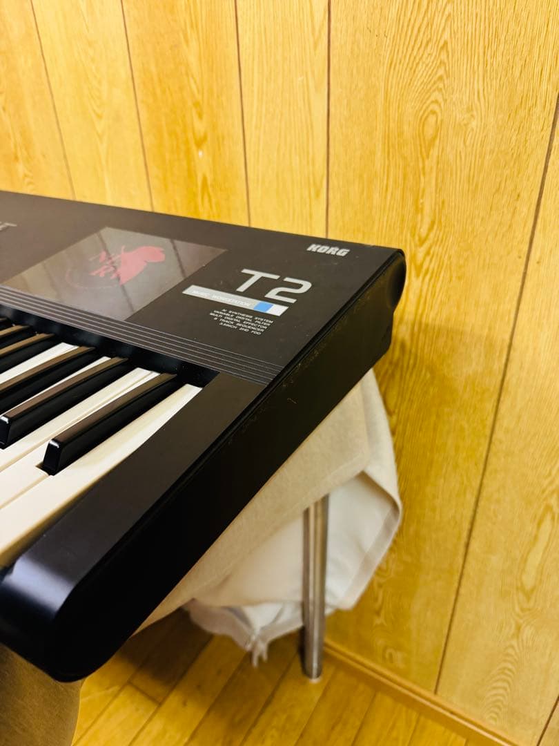 KORG T2 ミュージックワークステーション シンセサイザー コルグ