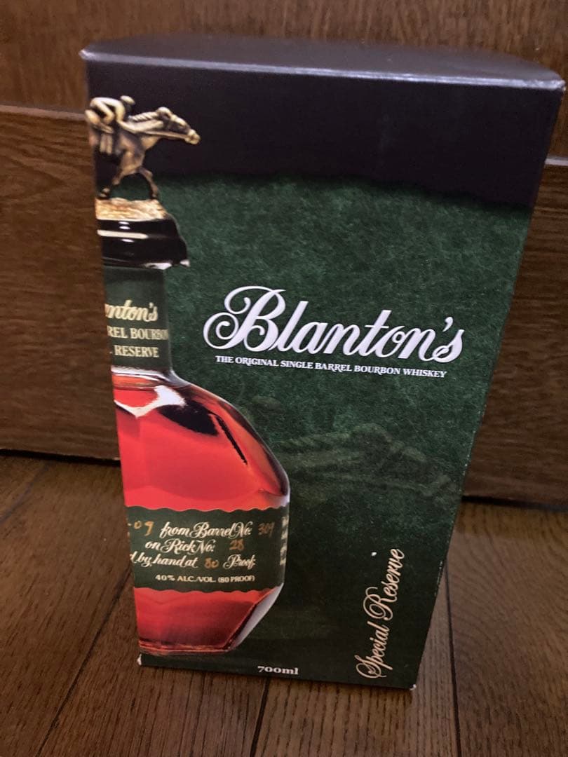Blanton's スペシャルリザーブ グリーンラベル海外版700ml