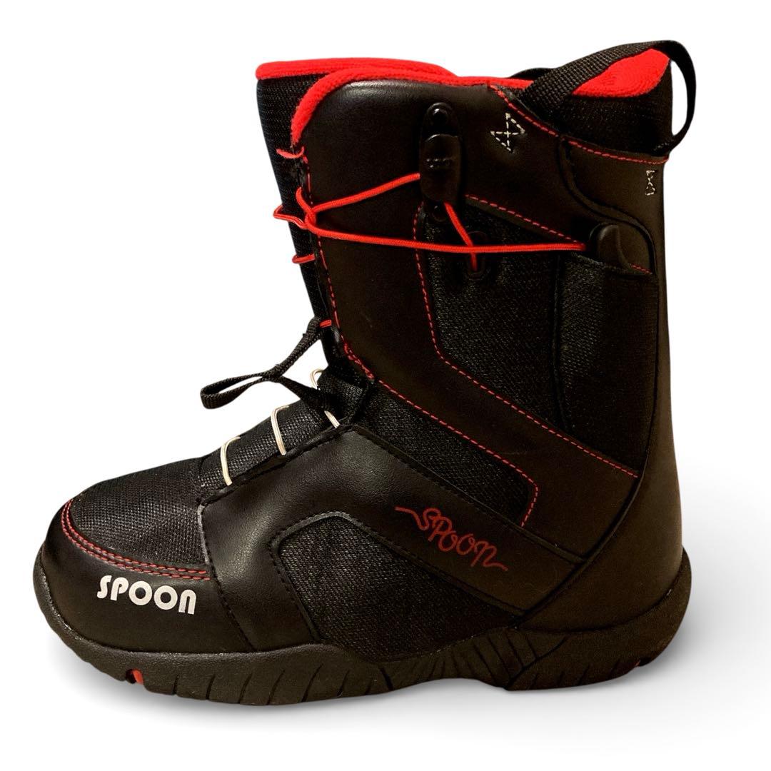 ほぼ新品　キッズ ジュニア　レディース　スノーボードブーツ 24cm 美品