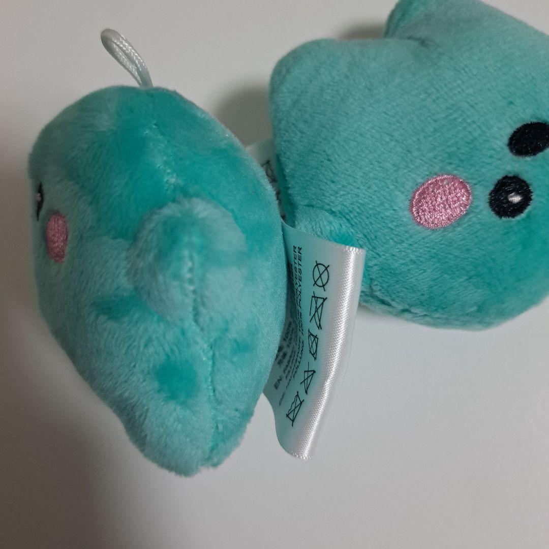 サーキュウーラ(万博ドイツパビリオンのマスコットの青い小さいぬいぐるみ２個)