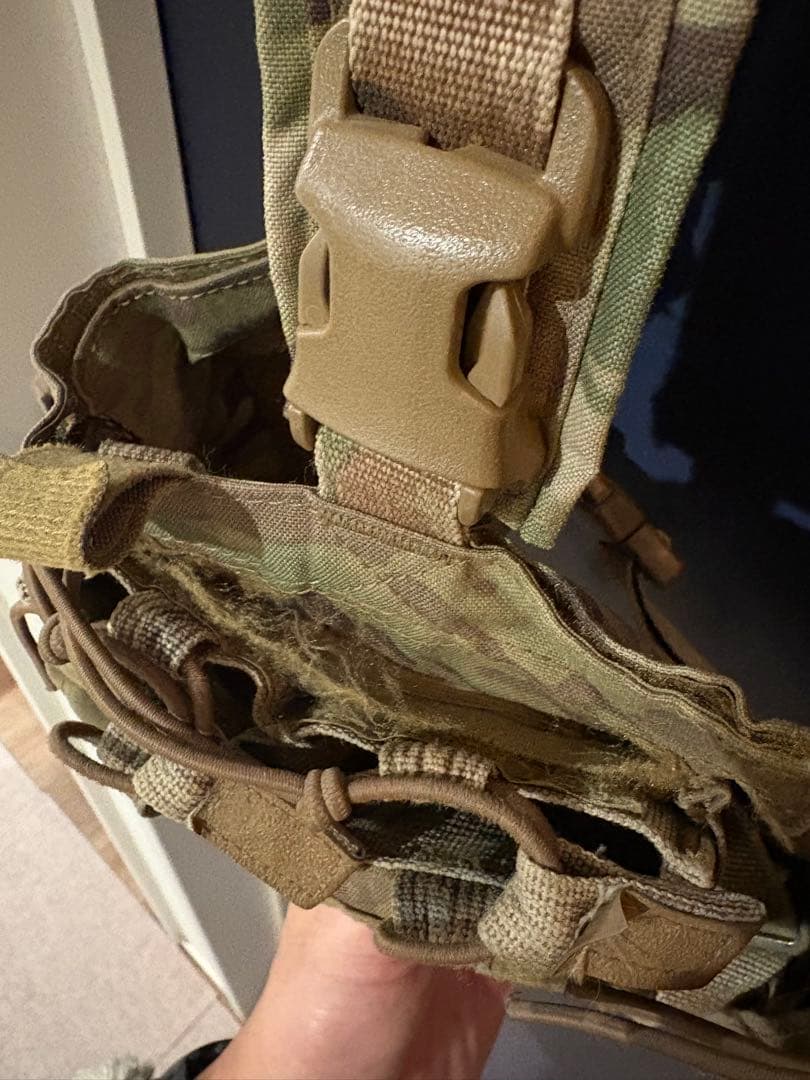 値下げ中‼️MAYFLOWER UW チェストリグ マルチカム チェストリグ