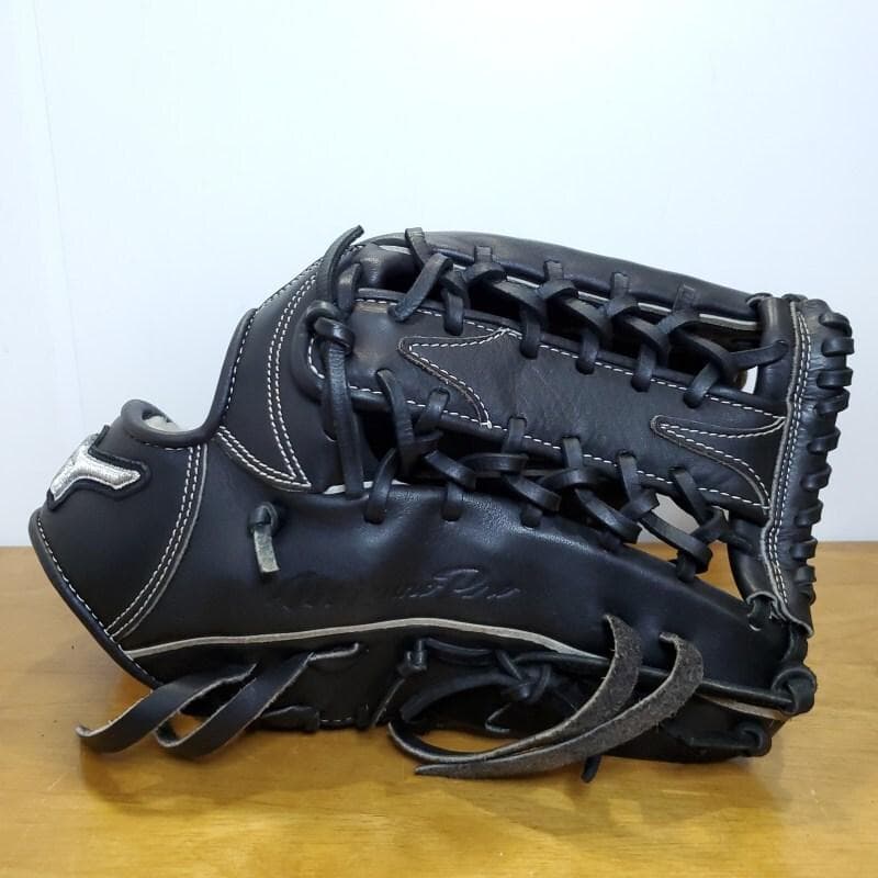 ミズノプロ イチローモデル BBS限定プラチナラベル 良品 外野用 軟式グローブ