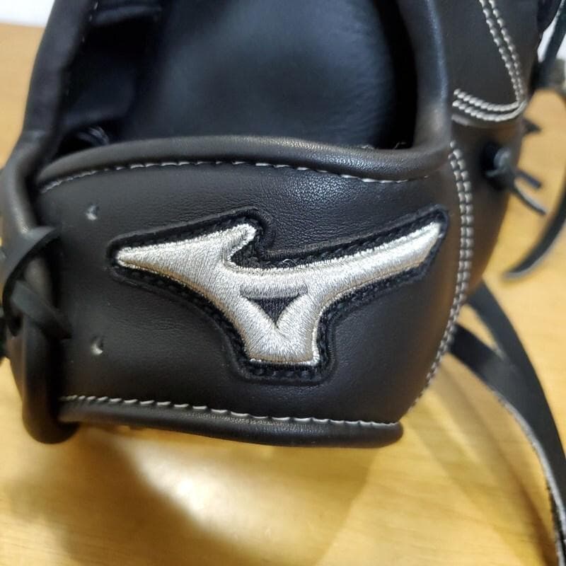 ミズノプロ イチローモデル BBS限定プラチナラベル 良品 外野用 軟式グローブ