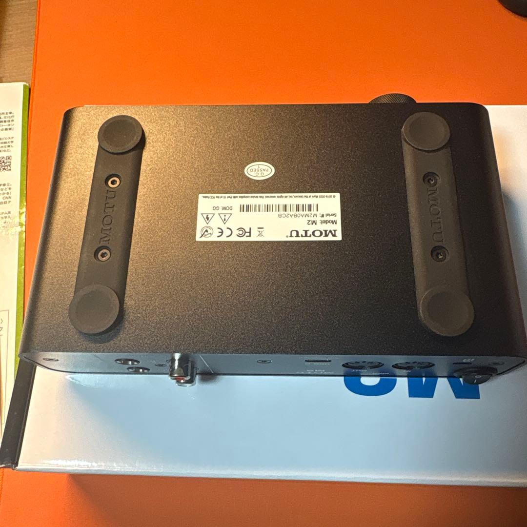 MOTU M2 オーディオインターフェイス➕おまけ