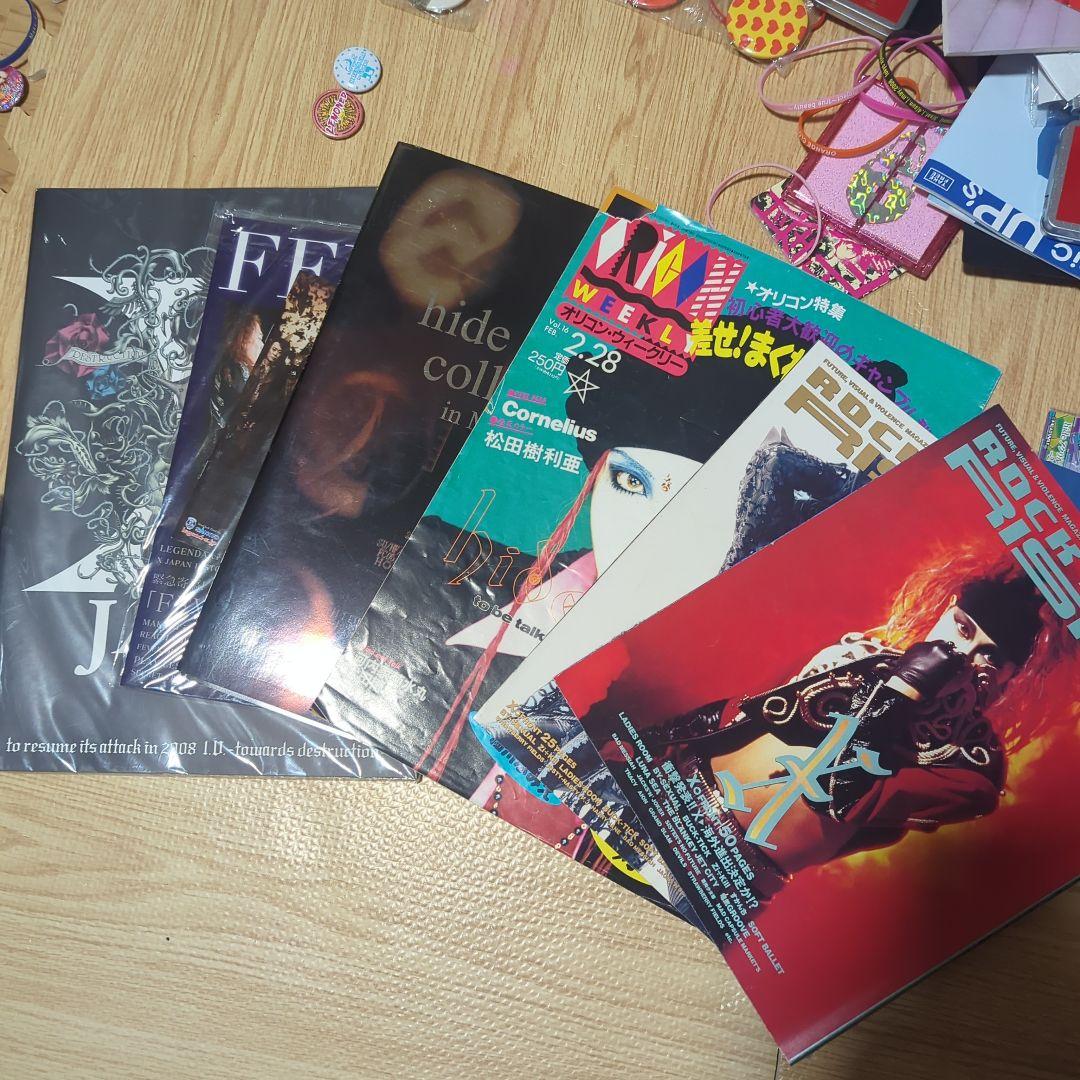 x Japan hide ジャンク　グッズcdバッジチラシ本等超大量セット